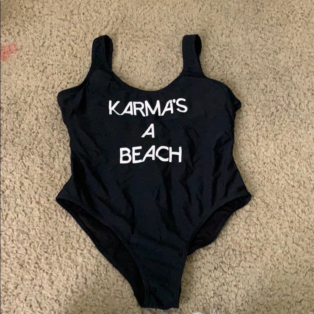 Black swim suit